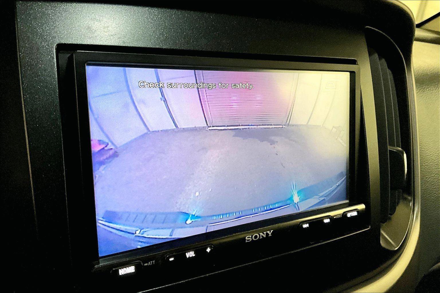 Used 2018 Chevrolet Colorado Z71 w/ Z71 Midnight Edition image 20