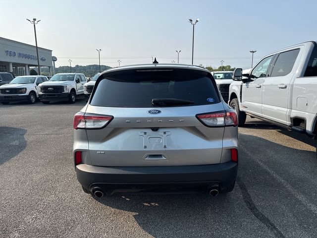 Certified 2021 Ford Escape SE w/ SE Sport Appearance Package FWD image 5