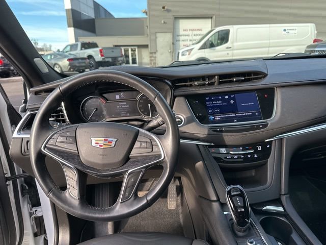 Used 2022 Cadillac XT5 Premium Luxury image 17