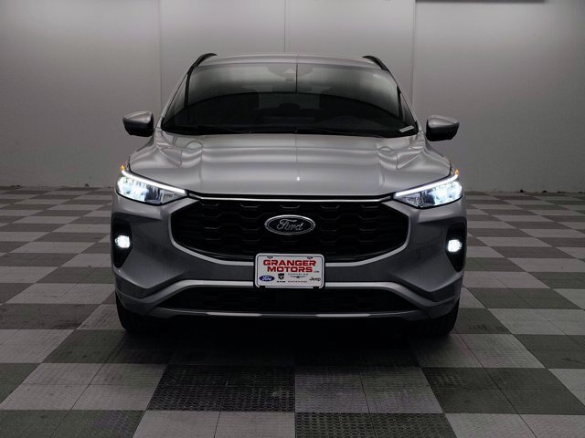 Certified 2023 Ford Escape ST-Line Select w/ Tech Pack #2 AWD/4WD image 6