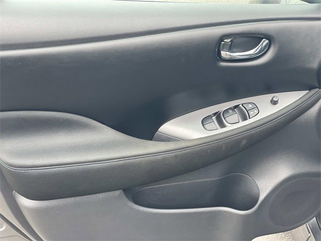 Used 2024 Nissan Leaf S image 21