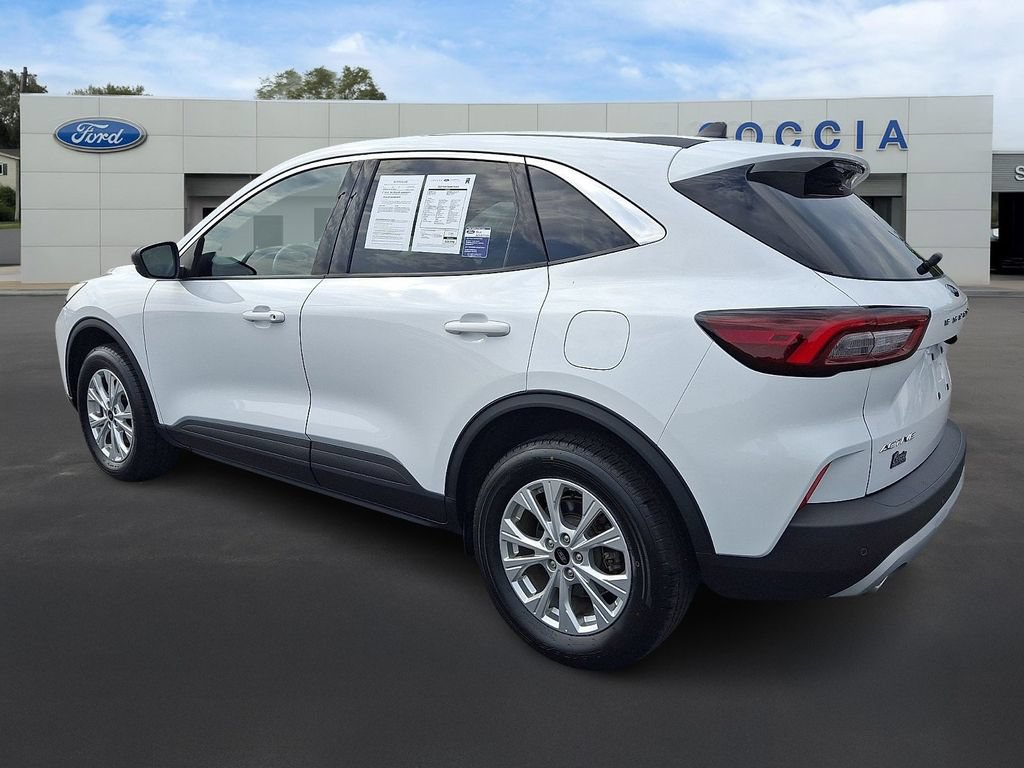 Certified 2023 Ford Escape Active w/ Tech Pack #1 AWD/4WD image 6