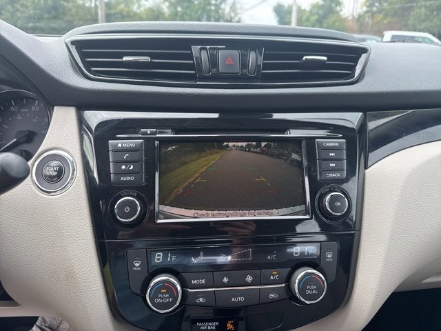 Used 2022 Nissan Rogue Sport SV image 28