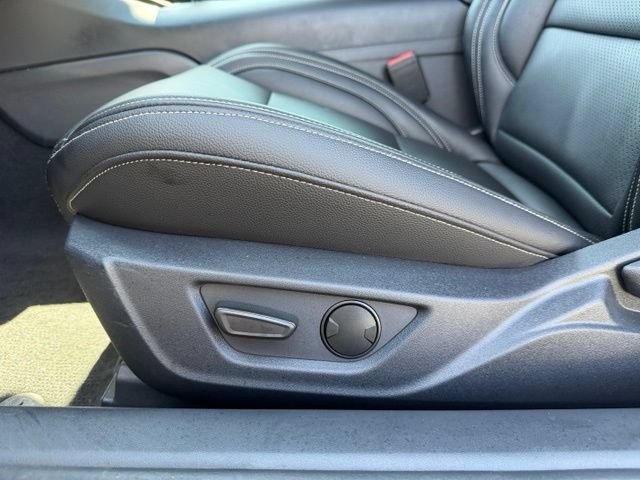Certified 2025 Ford Mustang Coupe RWD image 9