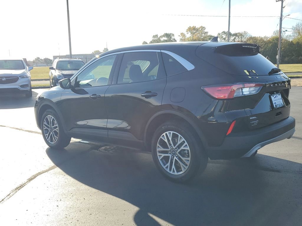 Certified 2022 Ford Escape SEL image 3