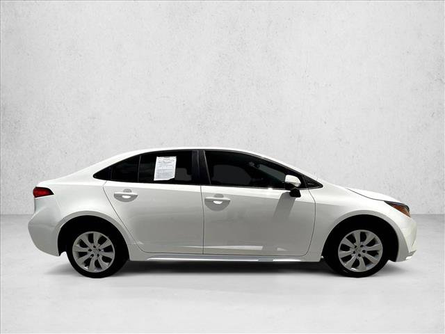 Used 2024 Toyota Corolla LE FWD image 5