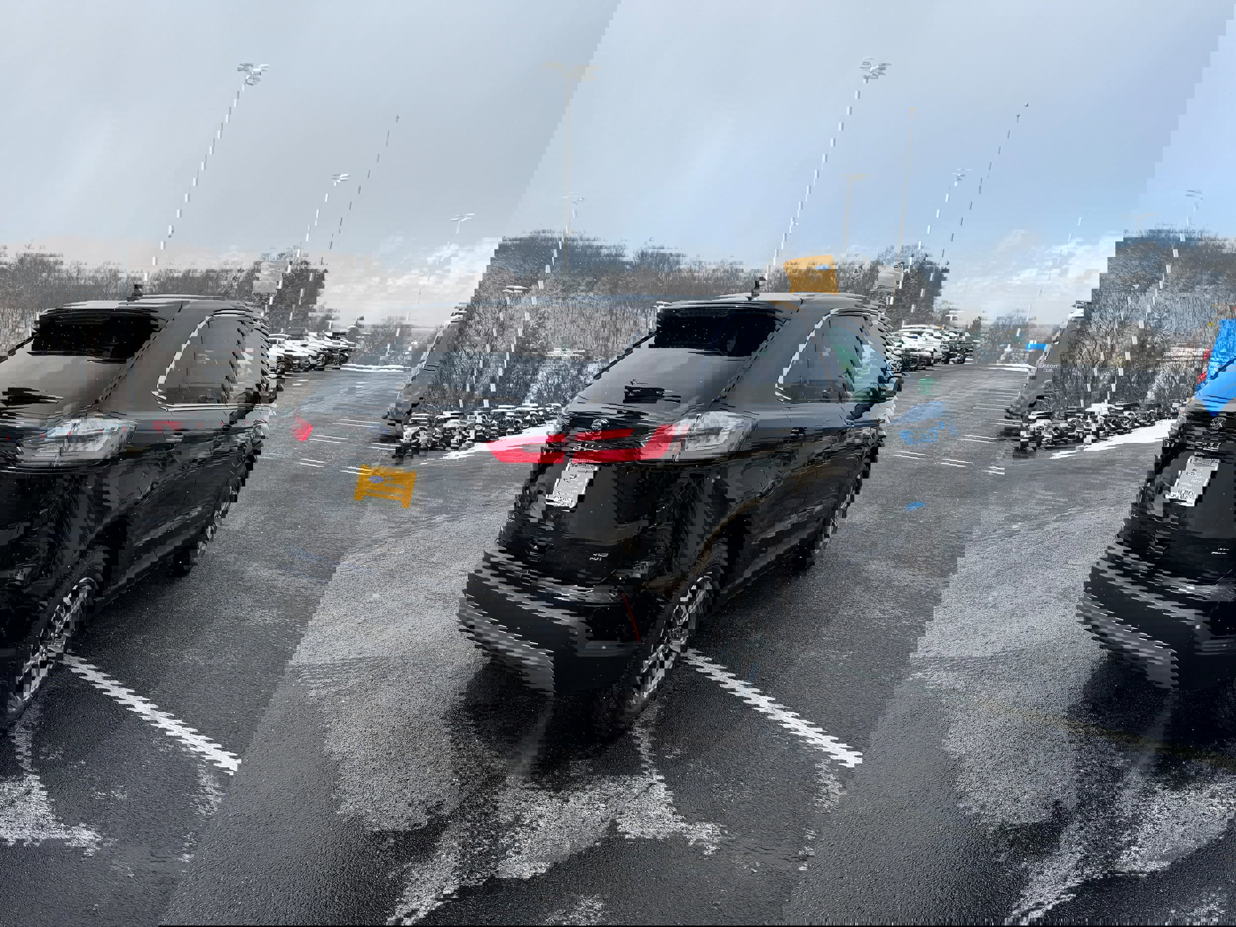 Certified 2023 Ford Edge SEL w/ Convenience Package image 3