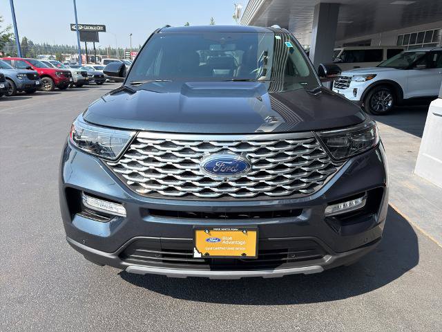 Certified 2023 Ford Explorer Platinum w/ Technology Package AWD/4WD image 2