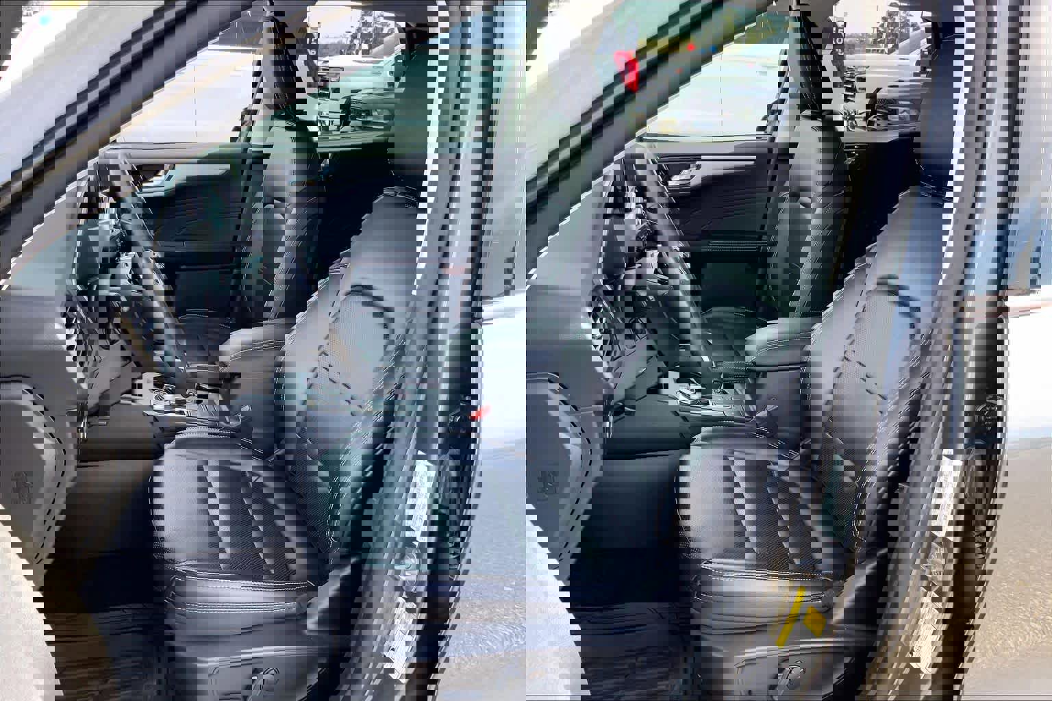 Certified 2022 Ford Escape SEL image 10