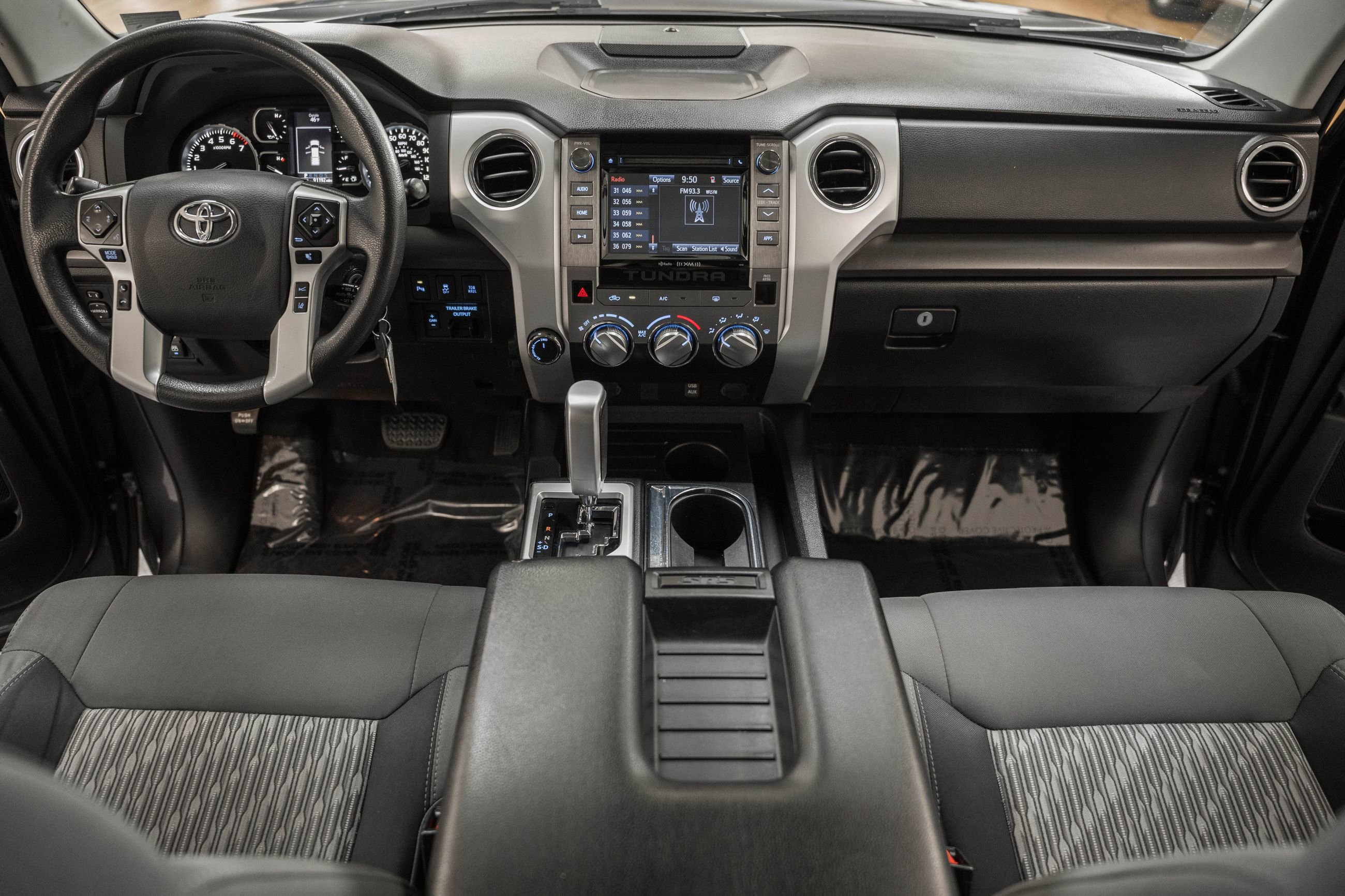 Used 2018 Toyota Tundra SR5 image 25