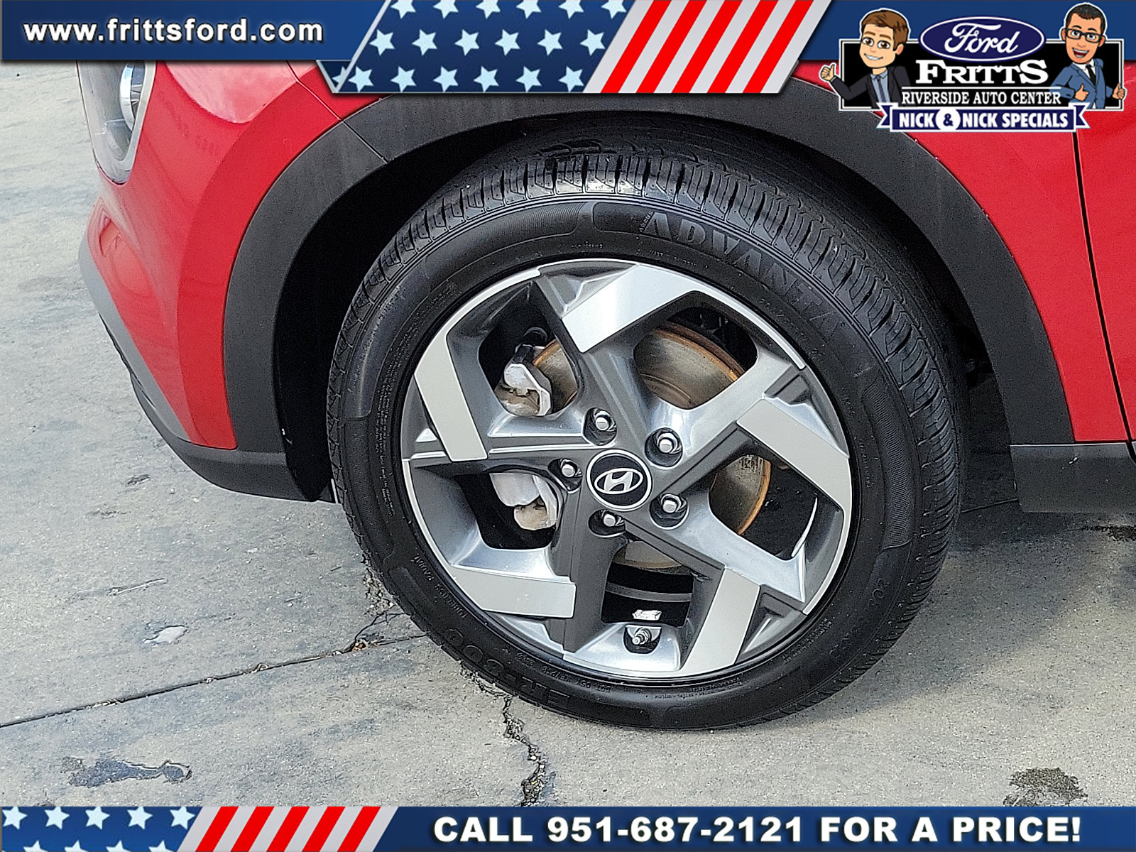 Used 2022 Hyundai Venue SEL w/ Cargo Package FWD image 18