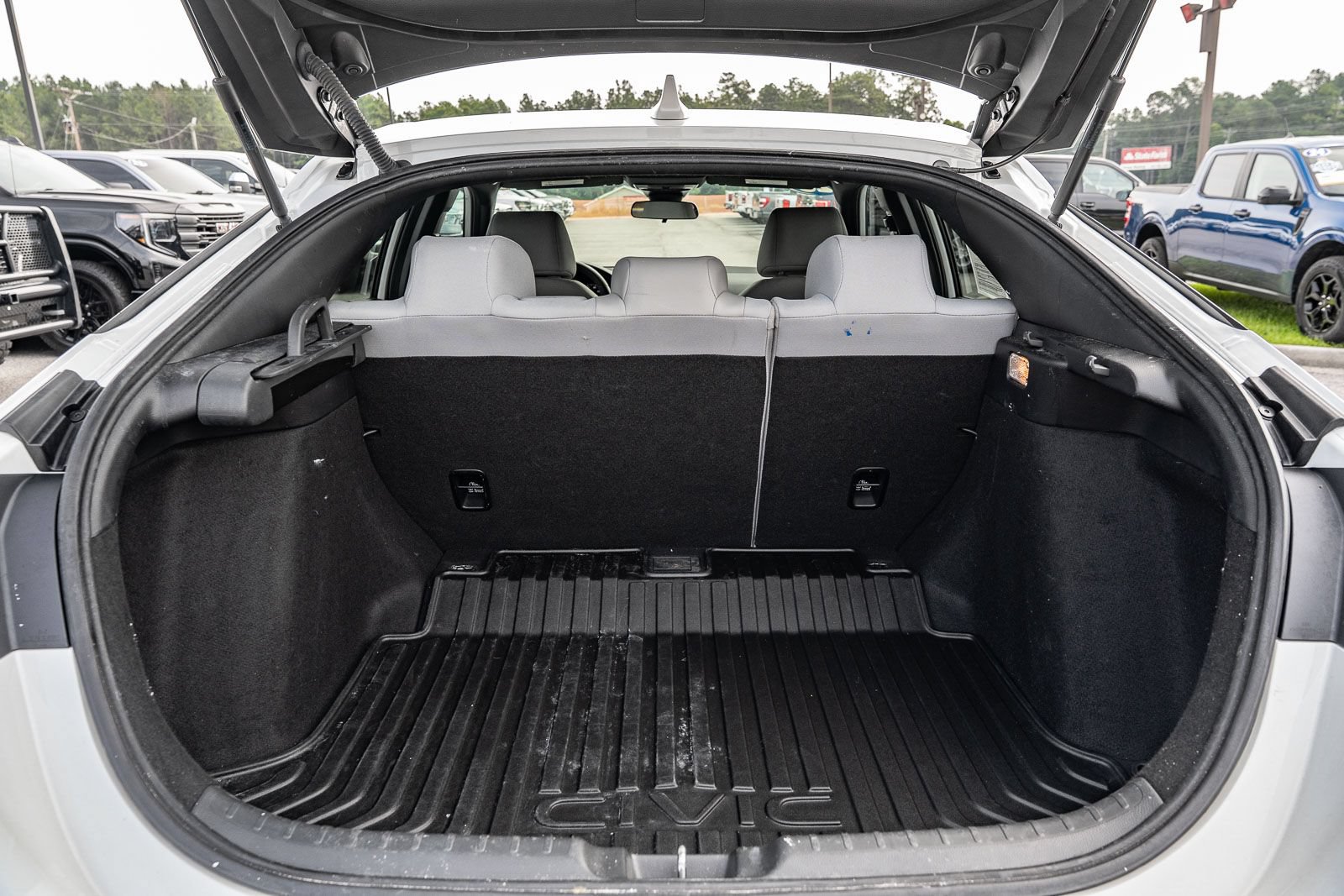 Used 2025 Honda Civic Sport image 15
