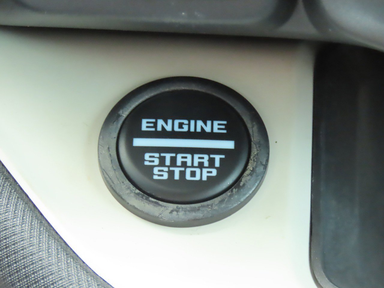 Certified 2024 Ford Bronco Sport Heritage w/ Heritage Convenience Package AWD/4WD image 29