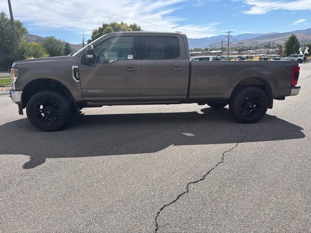 Certified 2022 Ford F350 Lariat w/ Lariat Ultimate Package AWD/4WD image 3