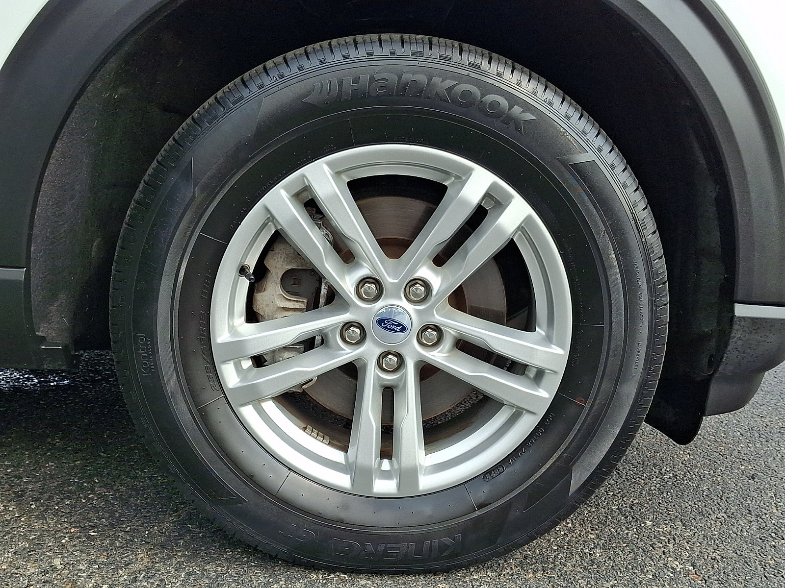 Certified 2023 Ford Explorer XLT AWD/4WD image 8