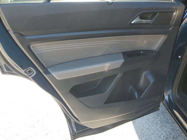 Used 2022 Volkswagen Atlas SE image 14