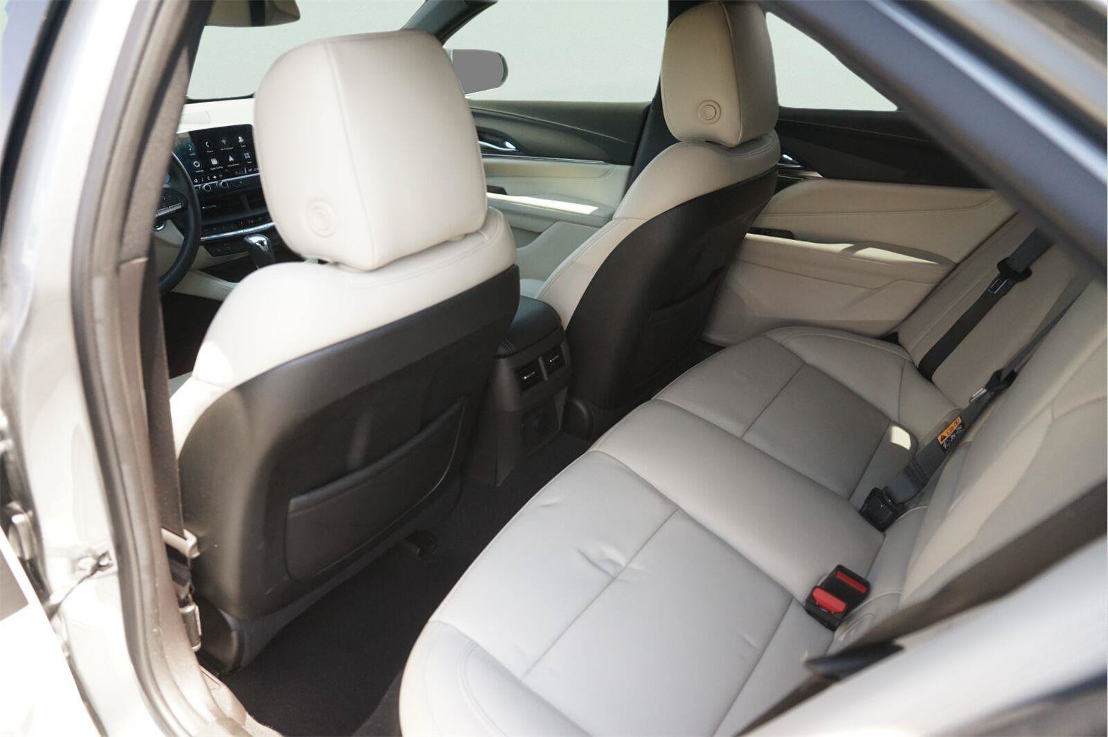 Used 2025 Cadillac CT4 Premium Luxury w/ Technology Package RWD image 11