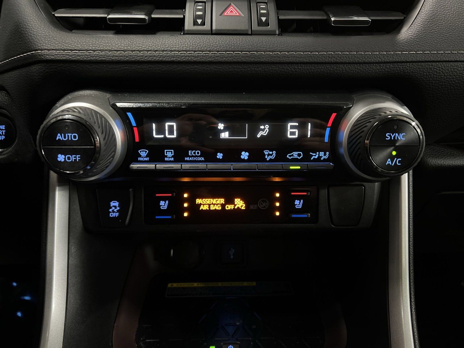 Used 2021 Toyota RAV4 Limited image 19