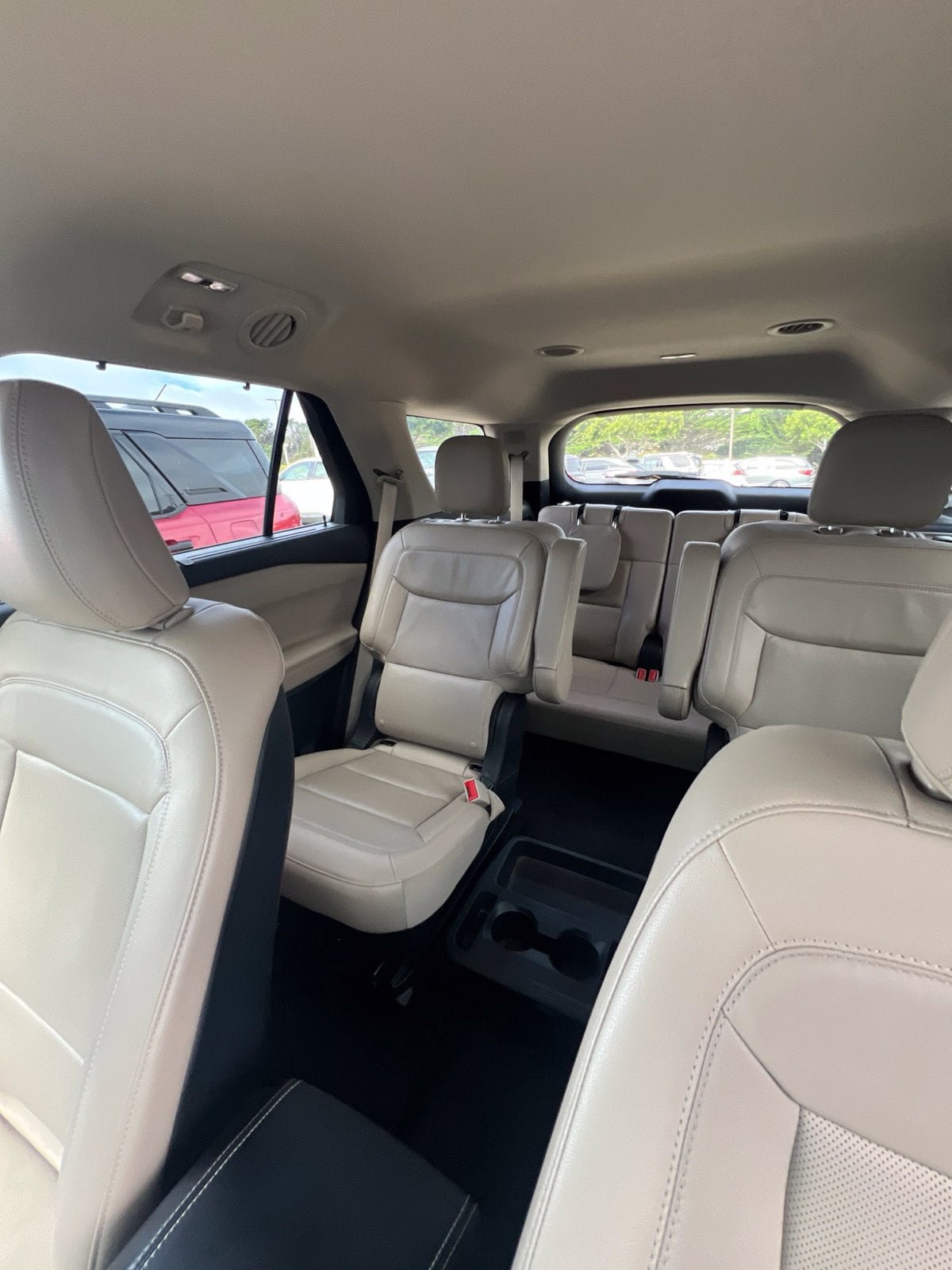 Certified 2020 Ford Explorer Limited AWD/4WD image 13