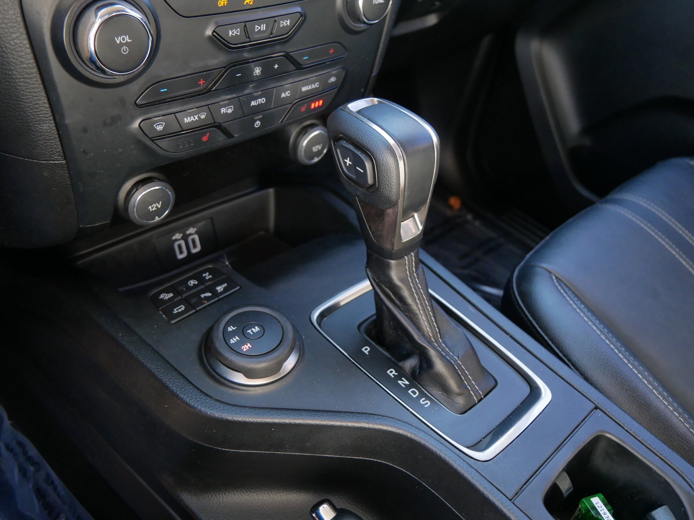 Certified 2019 Ford Ranger Lariat w/ Black Appearance Package image 24