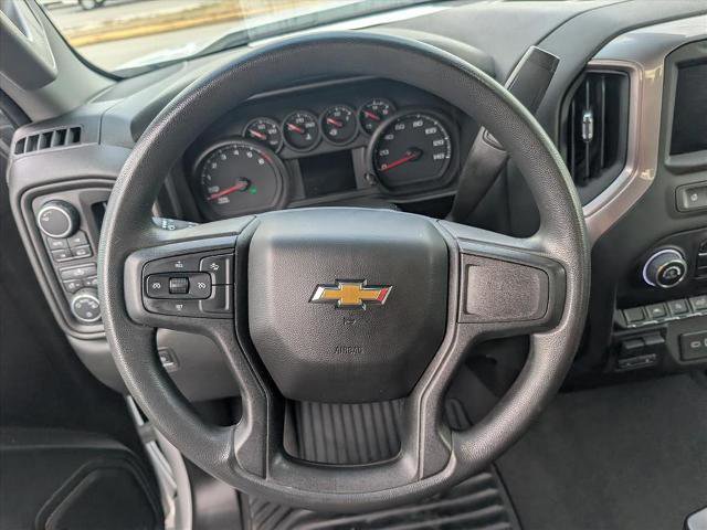 Used 2023 Chevrolet Silverado 1500 Custom image 8