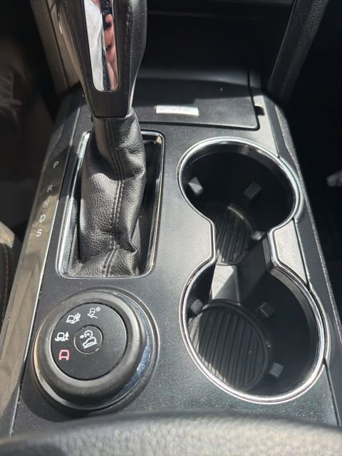 Certified 2018 Ford Explorer XLT image 36