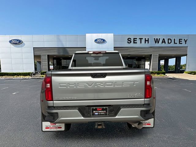 Used 2025 Chevrolet Silverado 3500 High Country w/ High Country Premium Package image 6