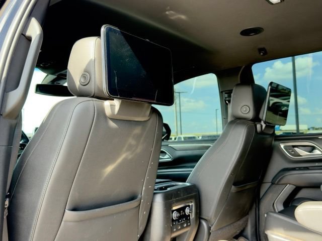 Used 2022 Chevrolet Tahoe Z71 w/ Off-Road Capability Package AWD/4WD image 19