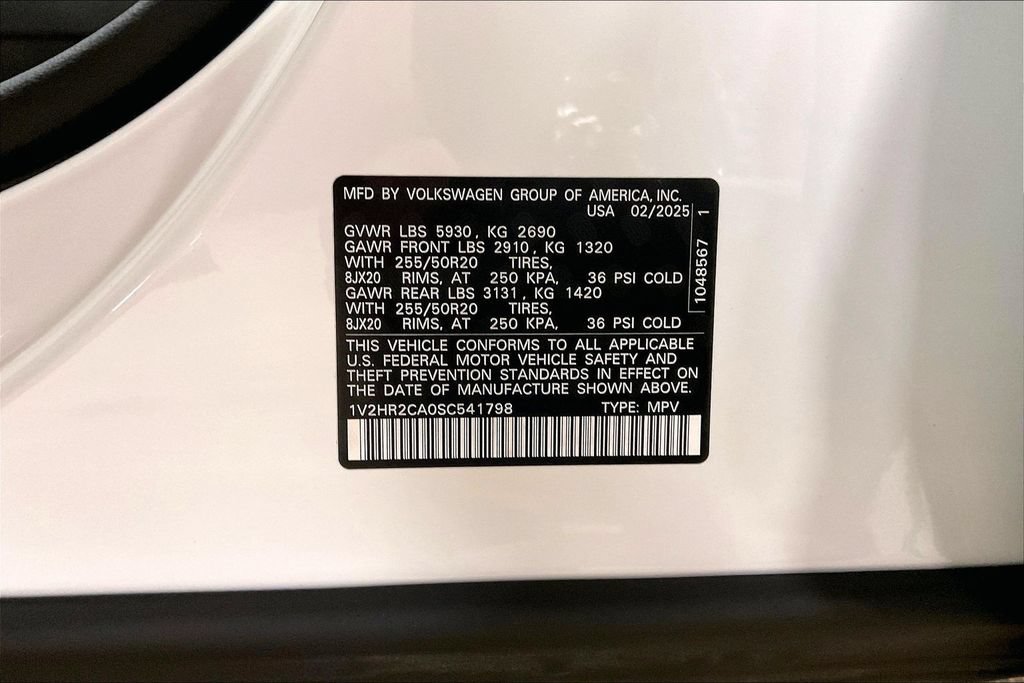 Used 2025 Volkswagen Atlas SE AWD/4WD image 30