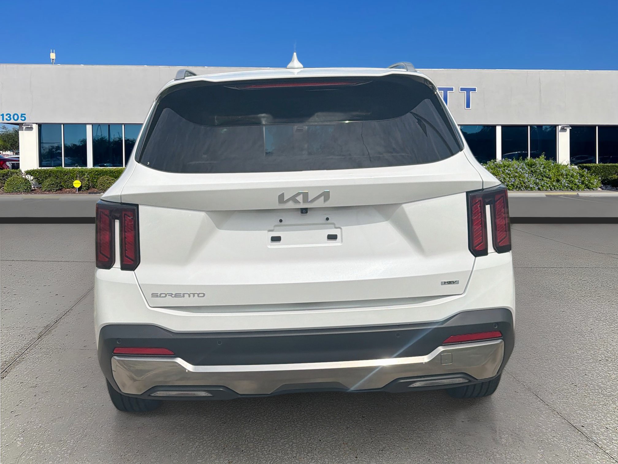 Used 2025 Kia Sorento EX w/ EX Panoramic Sunroof Package FWD image 8