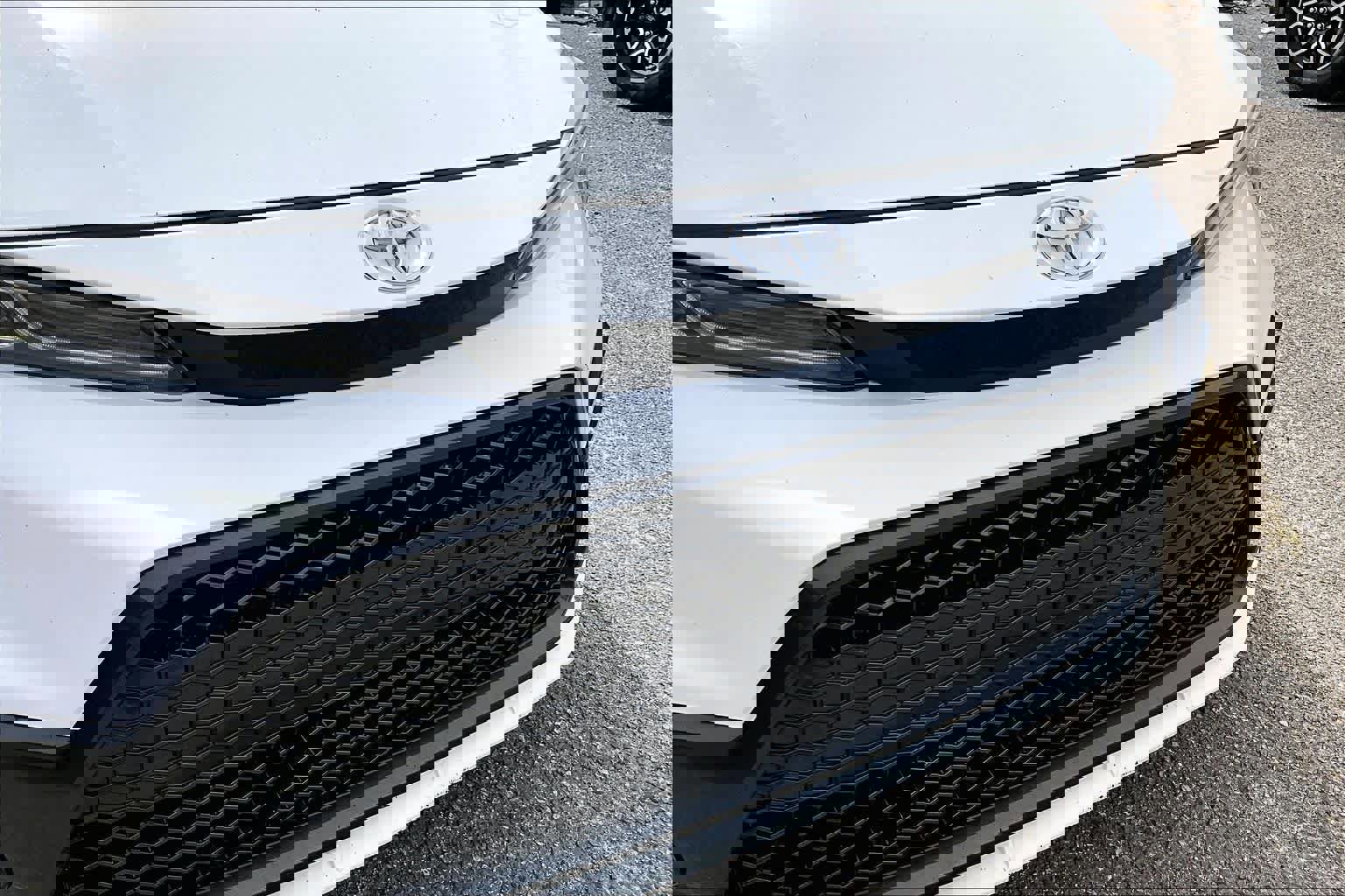 Used 2021 Toyota Corolla SE image 31