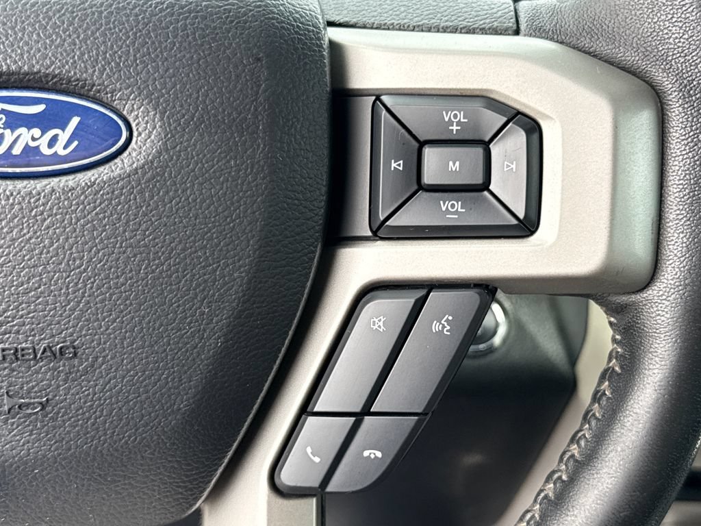 Certified 2019 Ford F150 Lariat w/ Equipment Group 502A Luxury AWD/4WD image 16