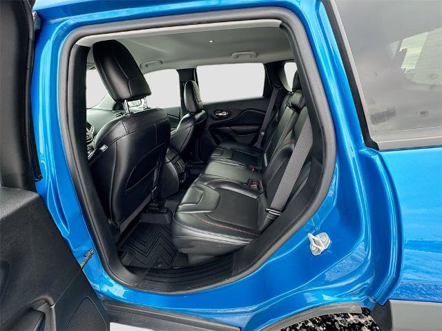 Used 2021 Jeep Cherokee Trailhawk image 19