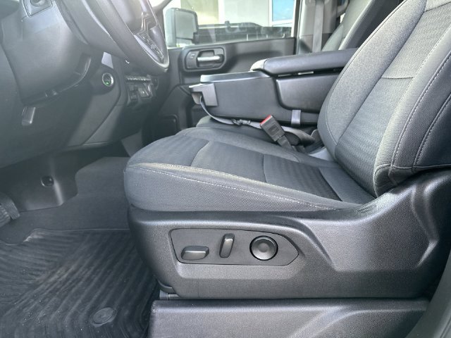Used 2024 Chevrolet Silverado 2500 Custom w/ Custom Value Package AWD/4WD image 13