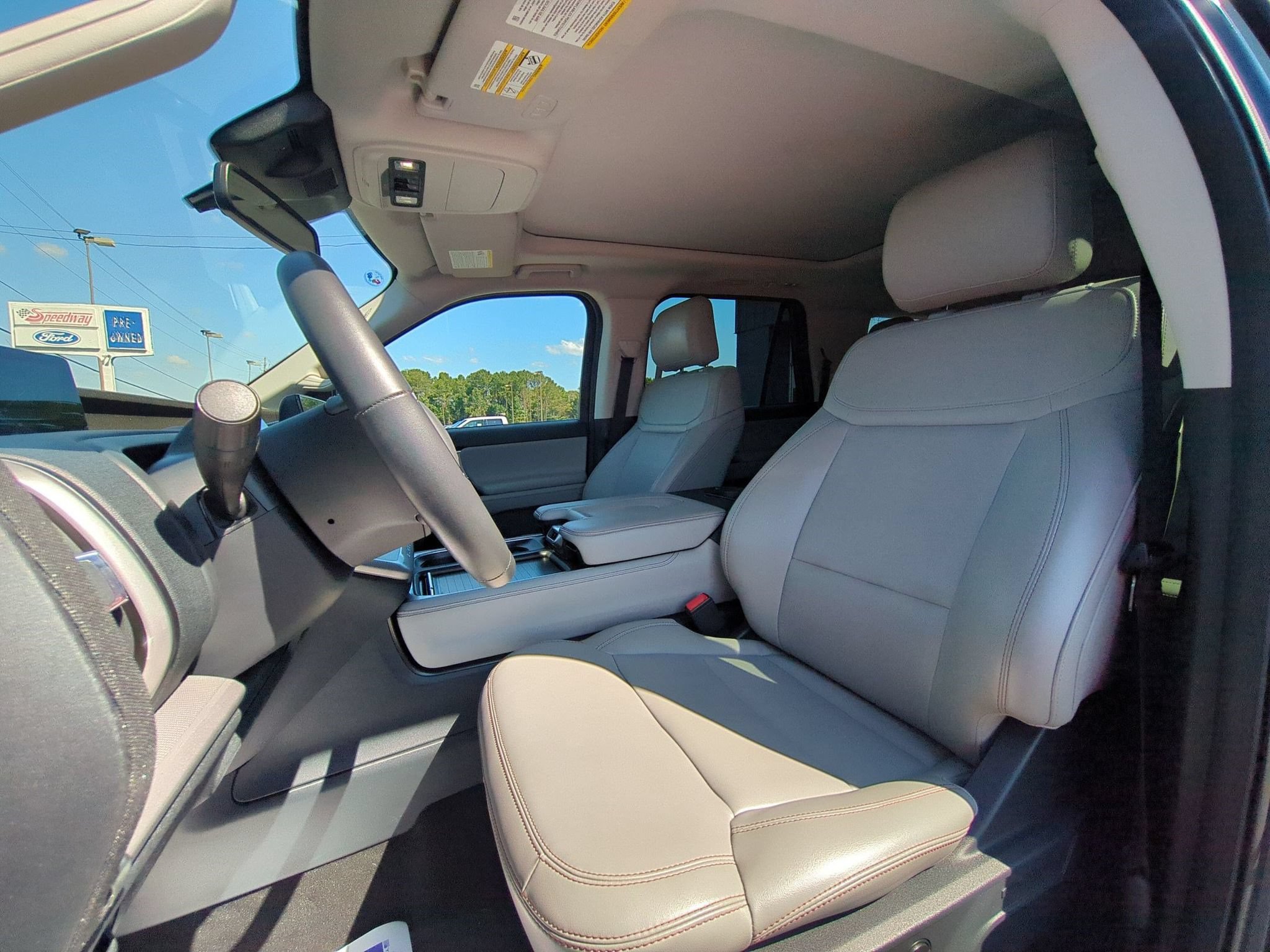 Certified 2025 Ford Expedition Max Active RWD image 25