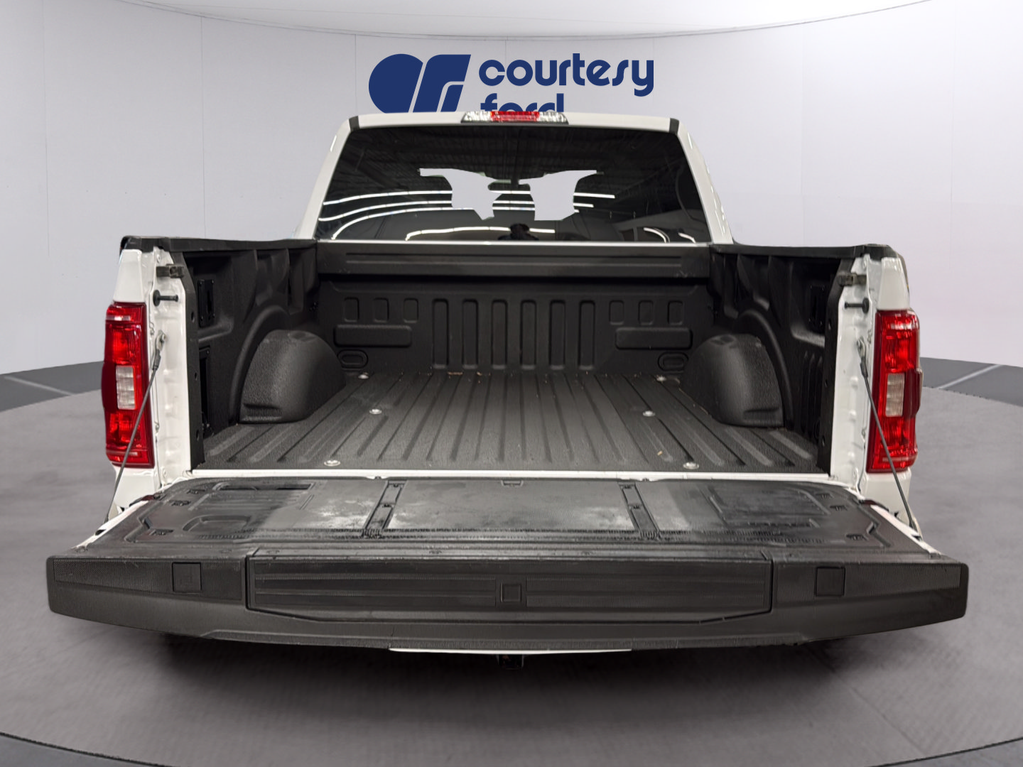 Certified 2022 Ford F150 XLT w/ Equipment Group 302A High AWD/4WD image 9