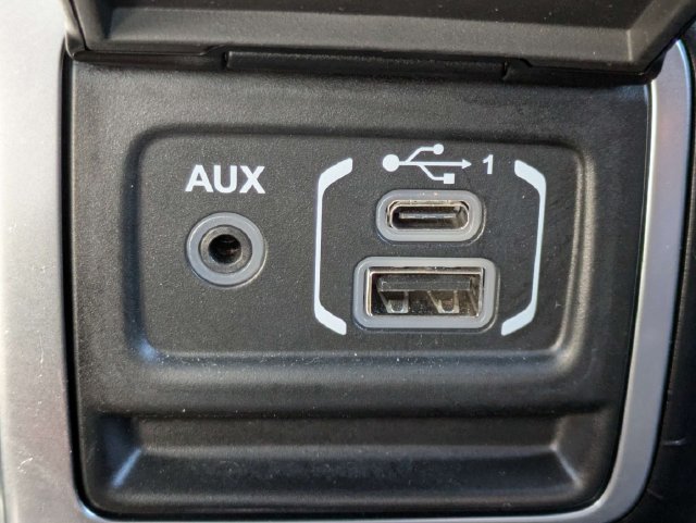Used 2020 Jeep Wrangler Unlimited Rubicon AWD/4WD image 22