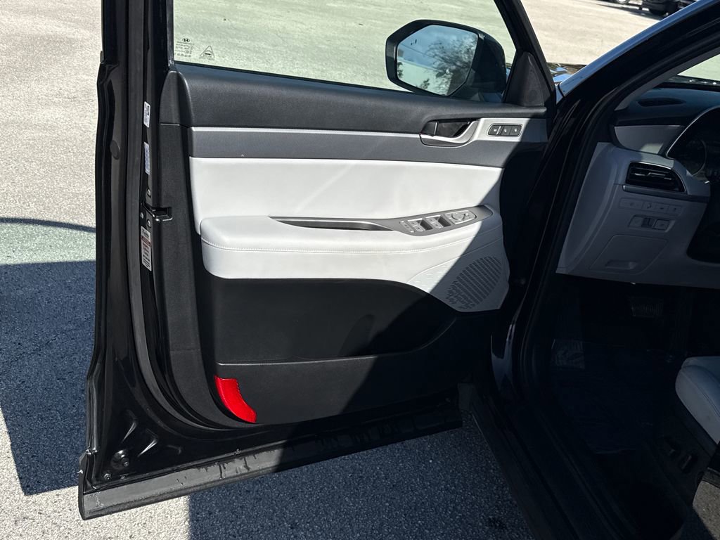 Used 2022 Hyundai Palisade SEL w/ Premium Package image 14