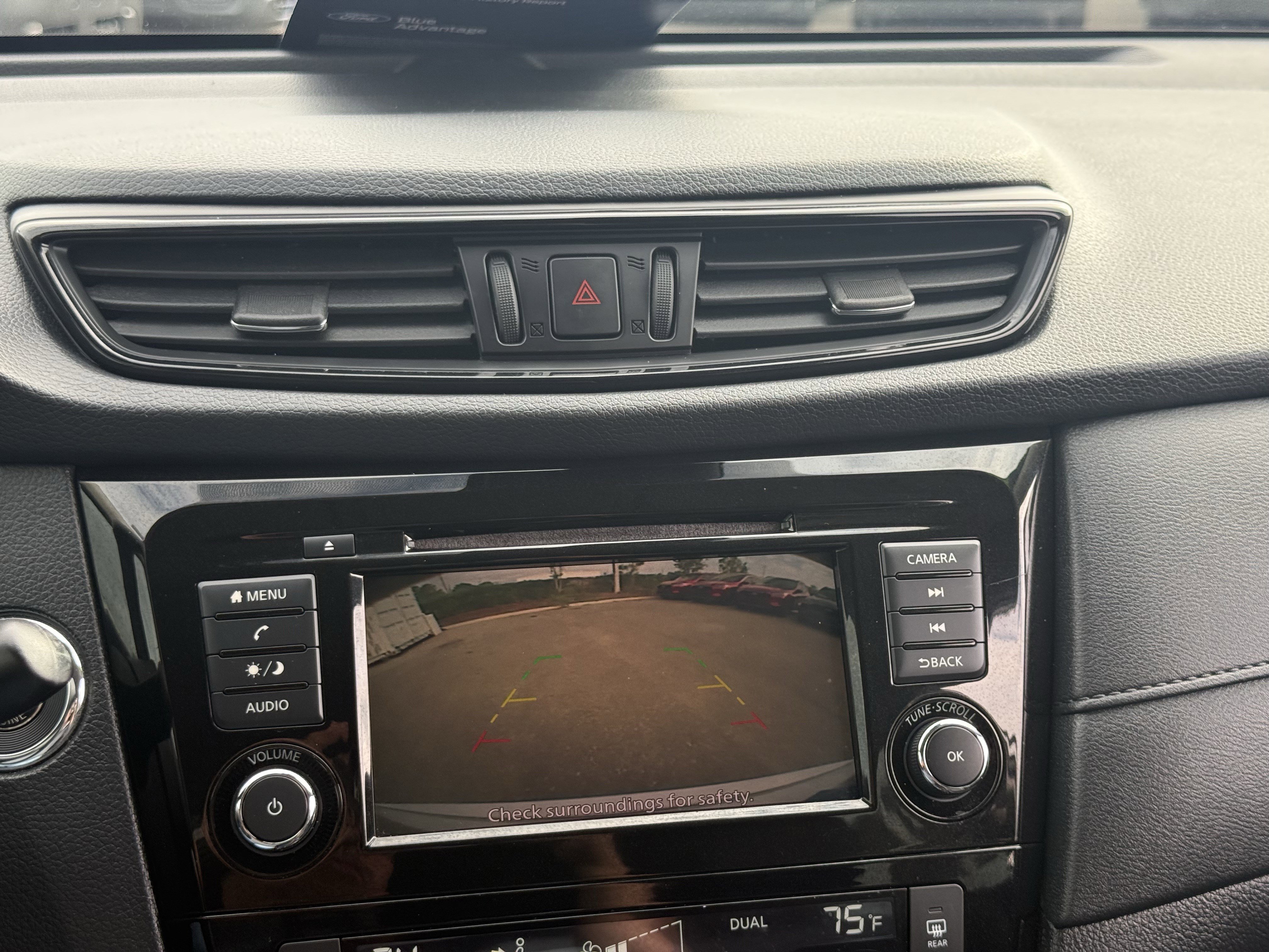 Used 2020 Nissan Rogue SV image 30