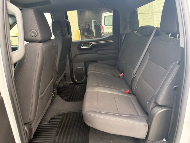 Used 2025 Chevrolet Silverado 1500 LT AWD/4WD image 14