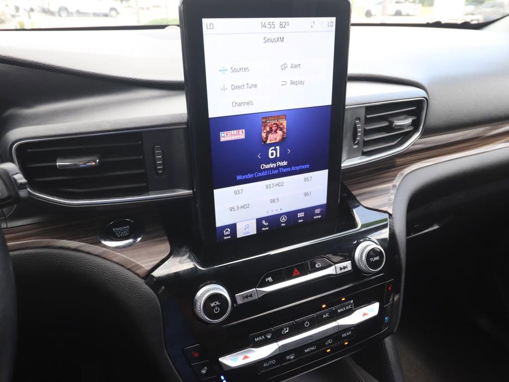 Certified 2022 Ford Explorer Limited w/ Limited Technology Package image 21