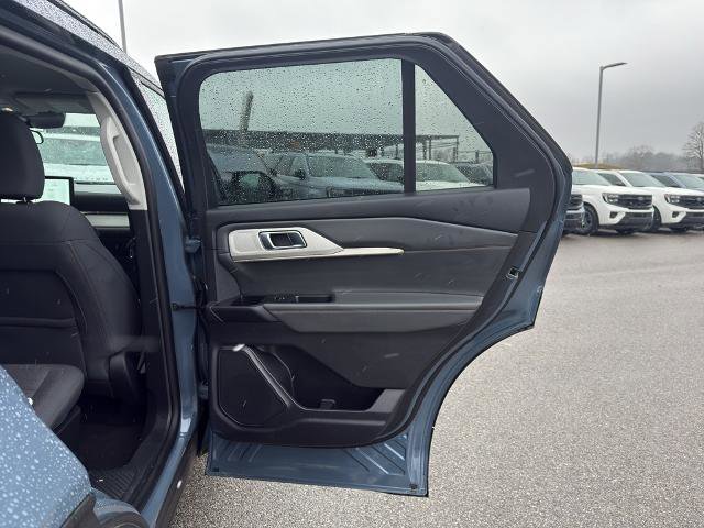 Certified 2025 Ford Explorer Active image 16
