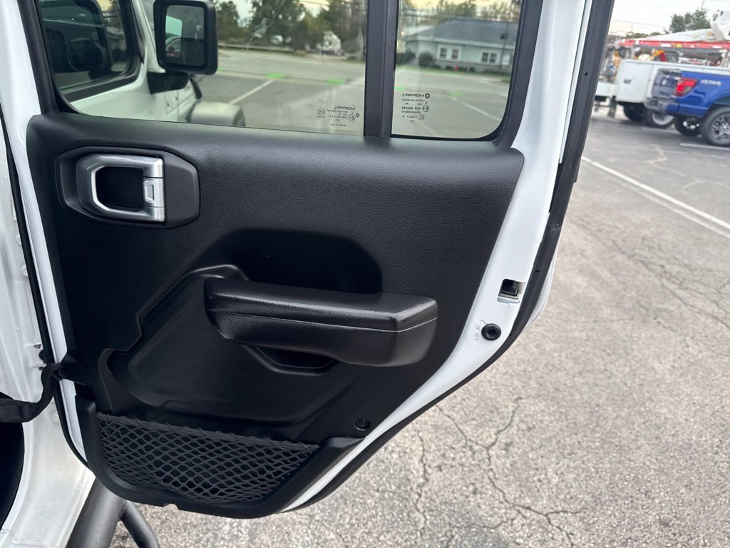 Used 2020 Jeep Wrangler Unlimited Sport AWD/4WD image 34