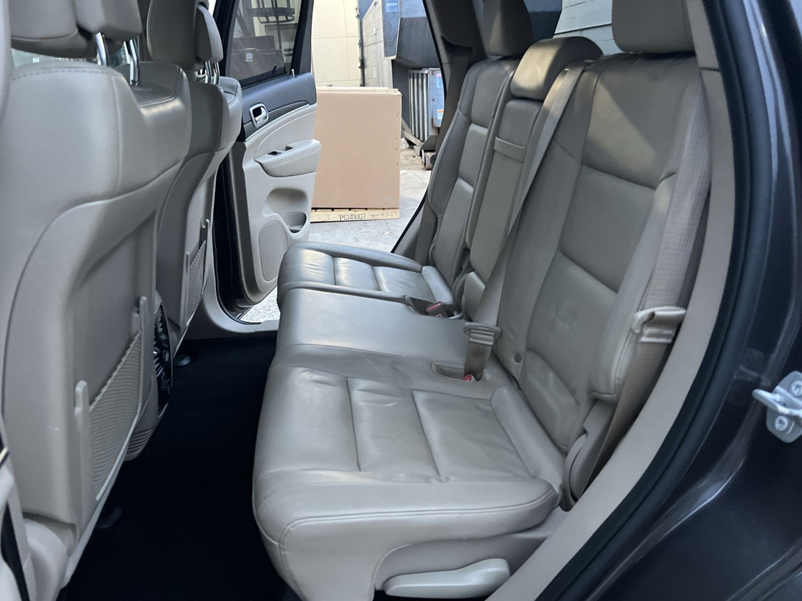 Used 2020 Jeep Grand Cherokee Limited image 25