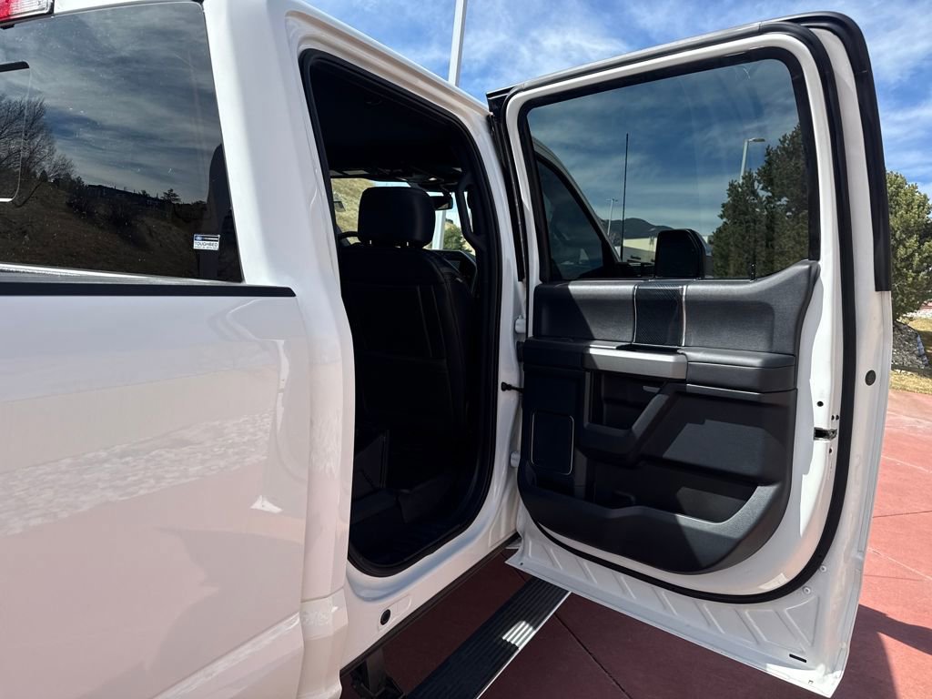 Certified 2022 Ford F450 Platinum w/ FX4 Off-Road Package image 21