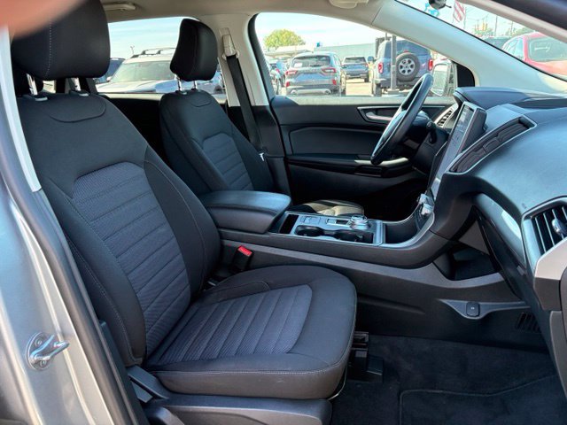 Certified 2024 Ford Edge SE w/ Black Appearance Package AWD/4WD image 11