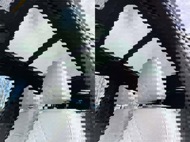 Used 2023 BMW X7 xDrive40i w/ M Sport Package image 25