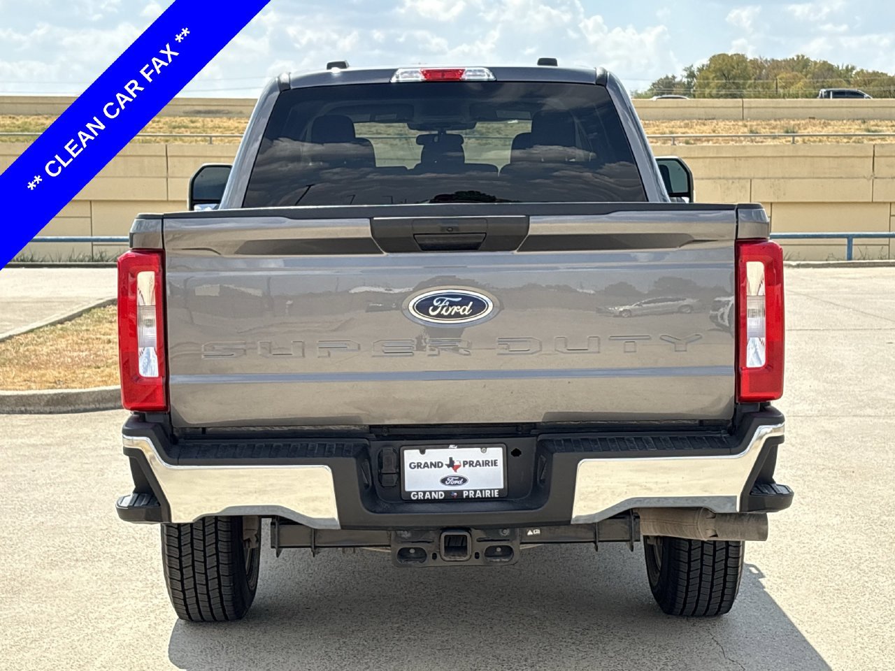 Certified 2025 Ford F250 XLT AWD/4WD image 7