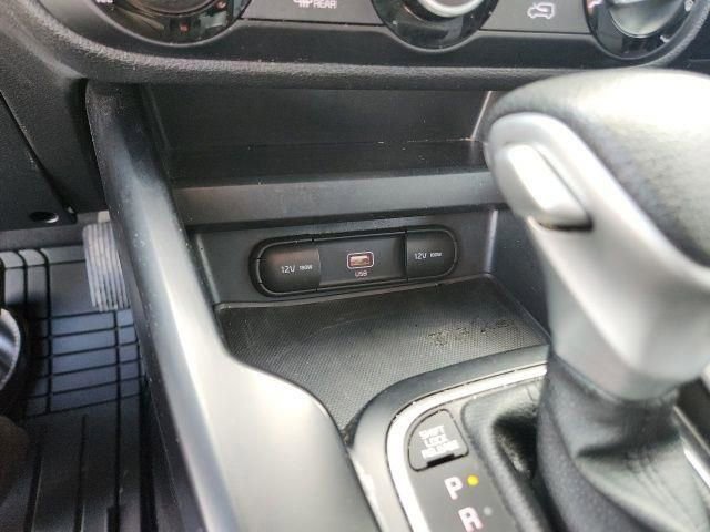 Used 2022 Kia Soul LX w/ Technology Package image 22