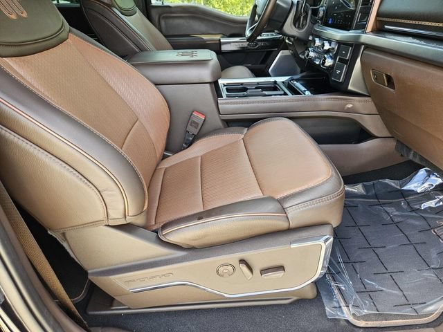 Certified 2024 Ford F250 King Ranch w/ FX4 Off-Road Package AWD/4WD image 12